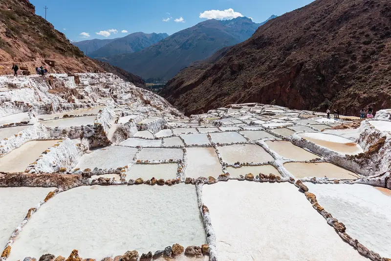 Salineras de Maras: poços de sal escalonados na encosta do Vale Sagrado