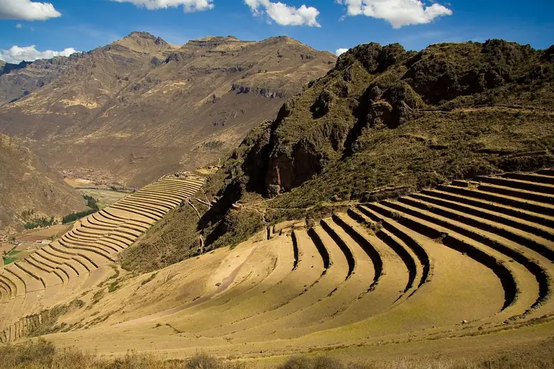 Terraços agrícolas incas do sítio arqueológico de Písac, no Vale Sagrado